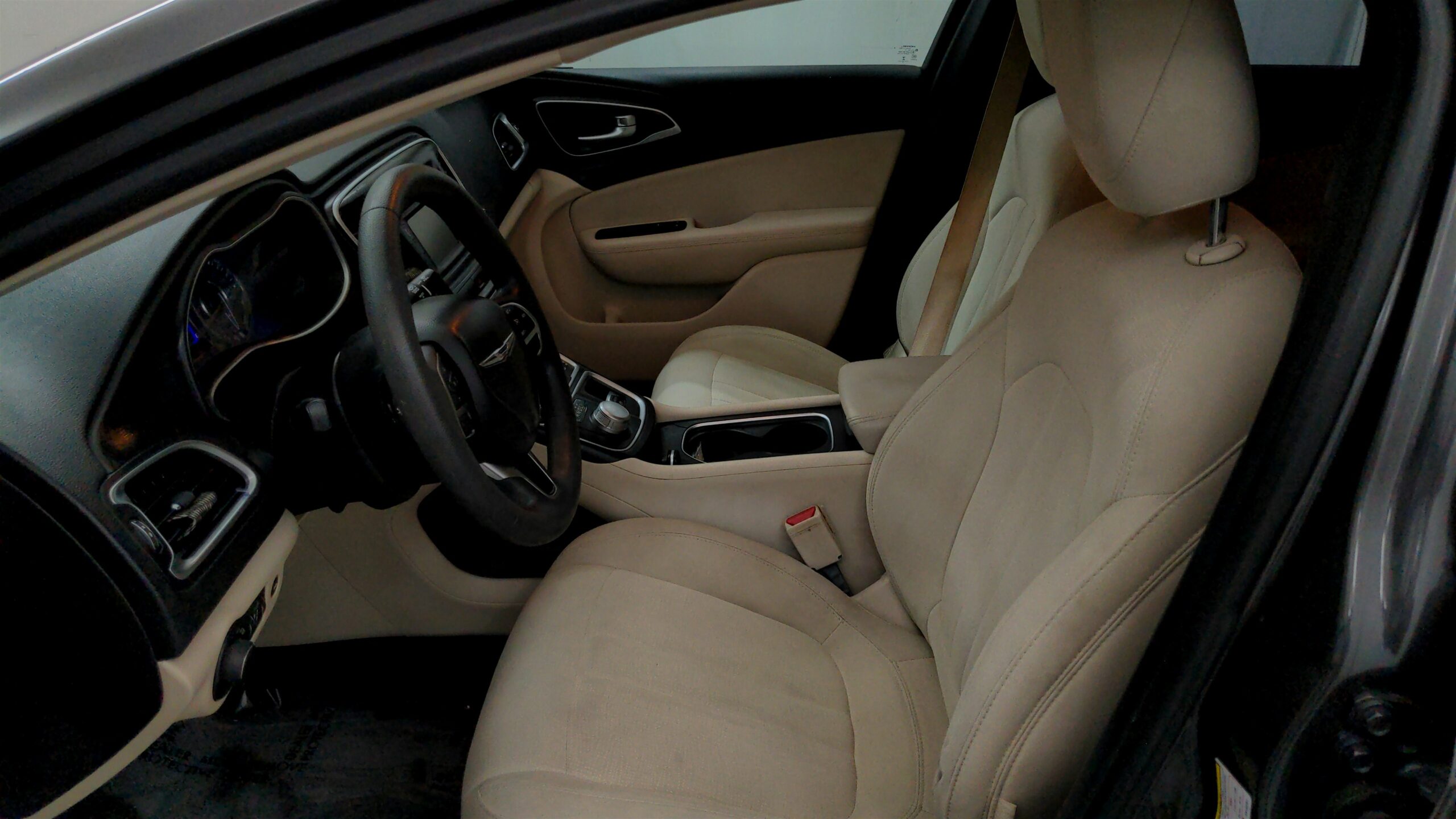 2016 Chrysler 200
