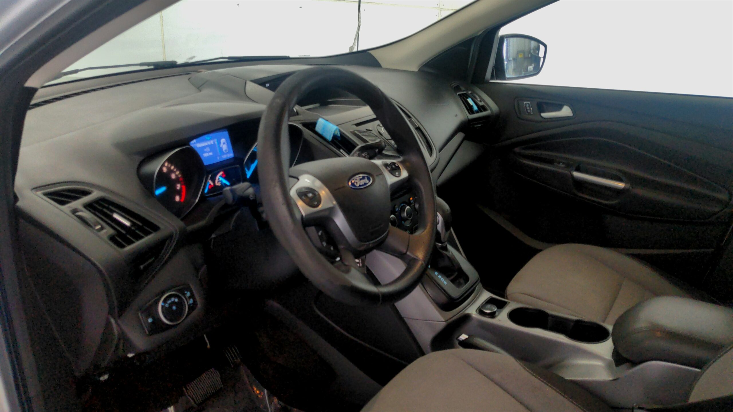 2015 Ford Escape SE's photo