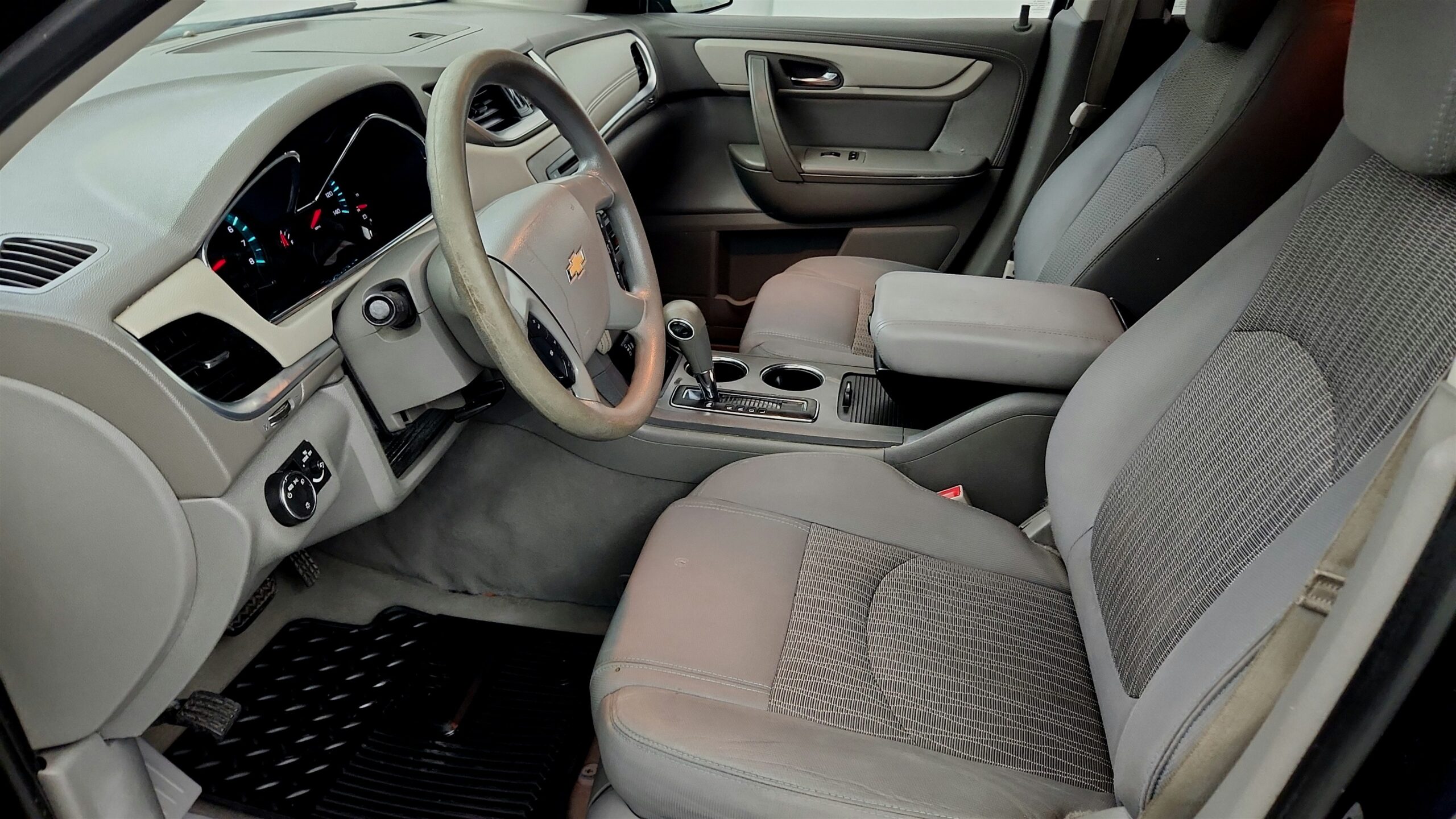 2016 Chevrolet Traverse LS