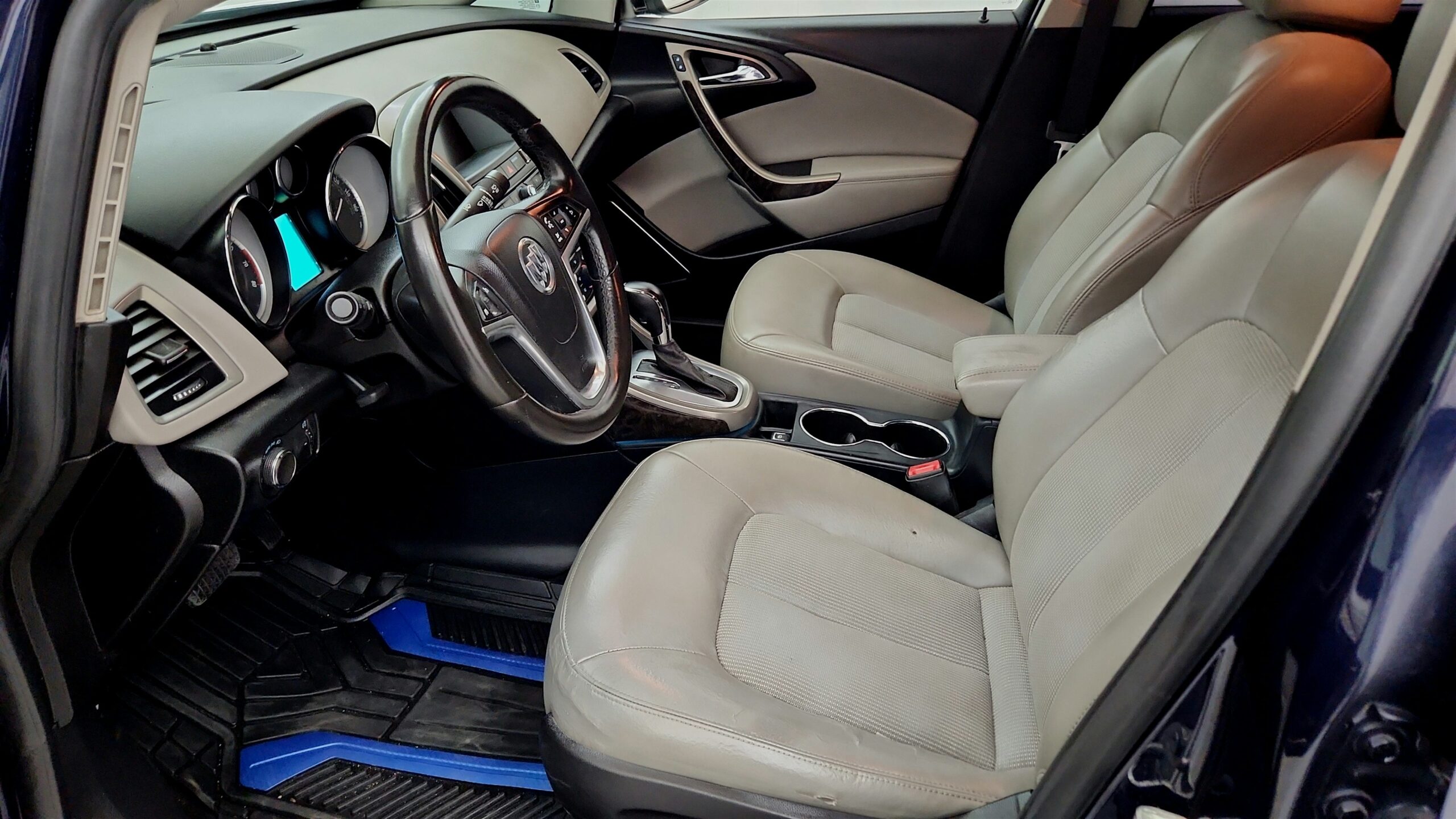 2015 Buick Verano 1SD's photo