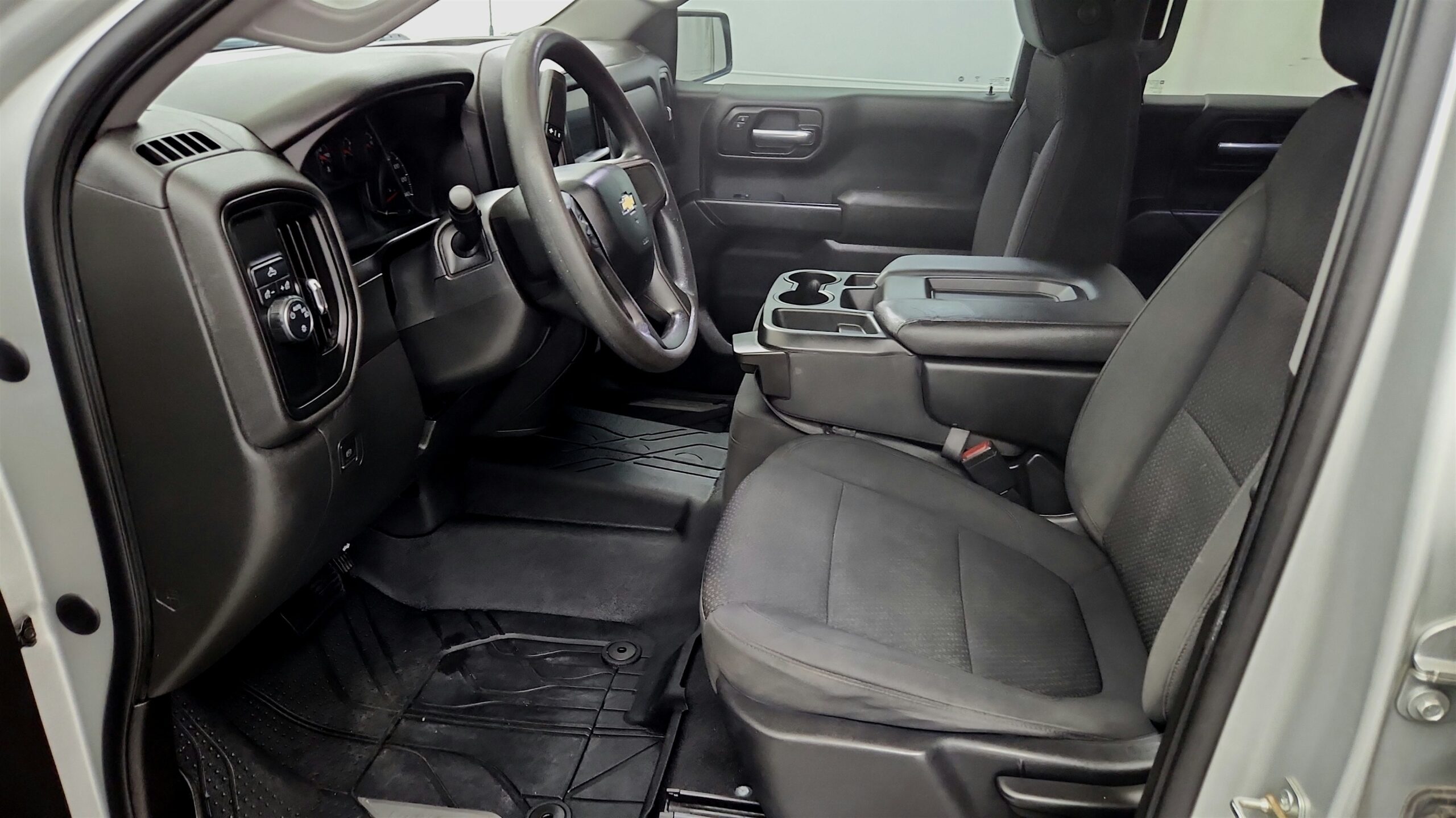 2021 Chevrolet Silverado 1500 Custom's photo