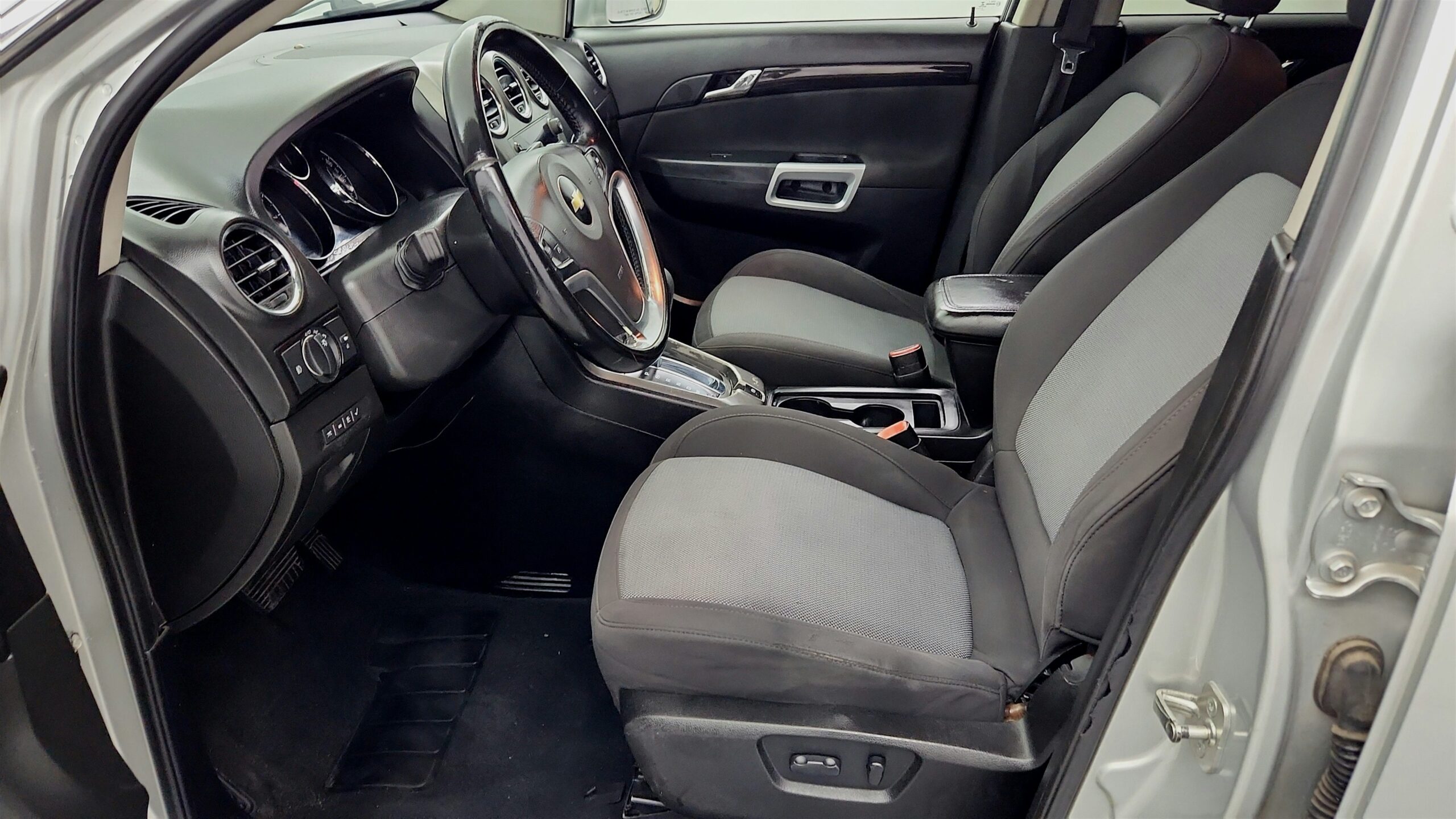 2014 Chevrolet Captiva Sport 2LS's photo