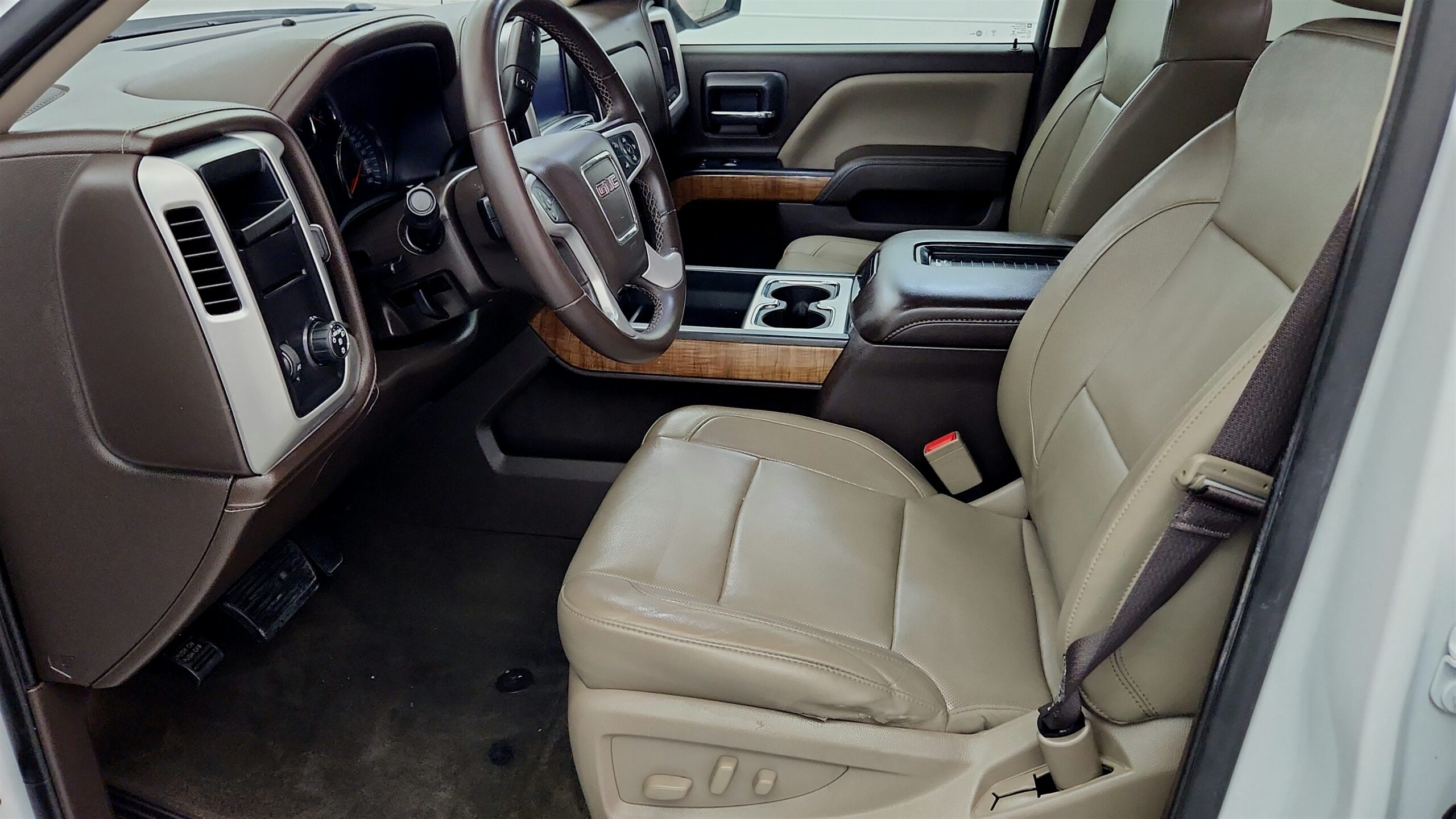 2017 GMC Sierra 1500 SLT's photo