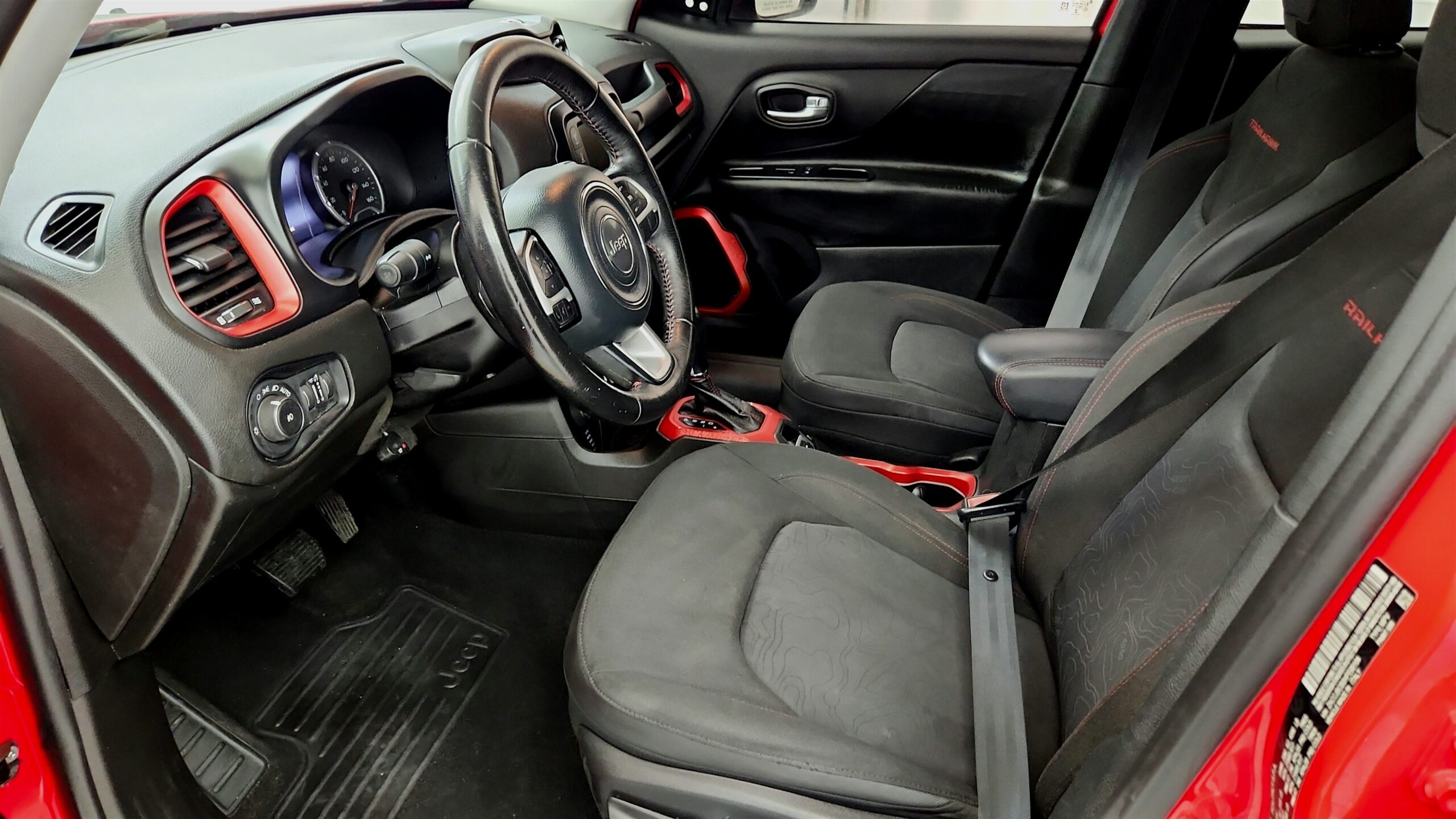 2017 Jeep Renegade Trailhawk