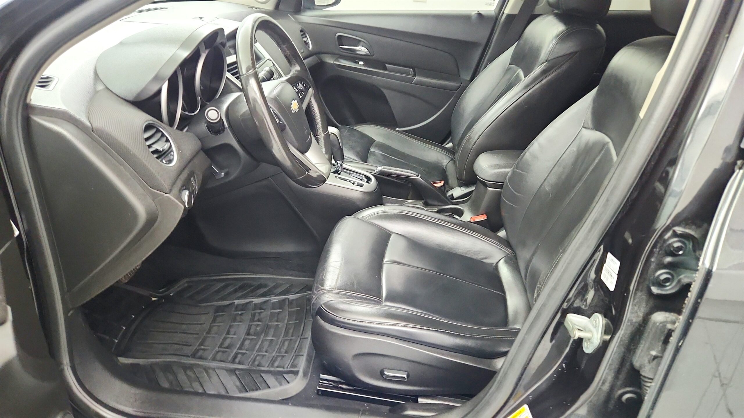 2011 Chevrolet Cruze 2LT