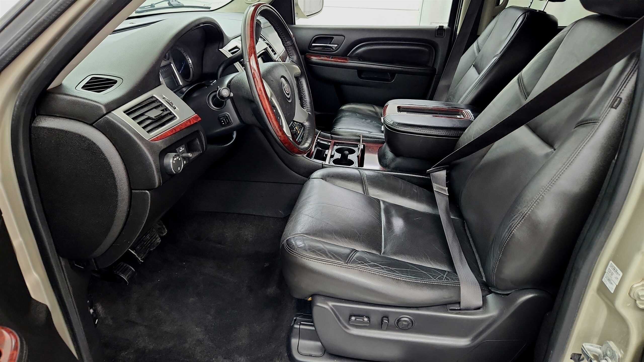 2013 Cadillac Escalade Premium's photo