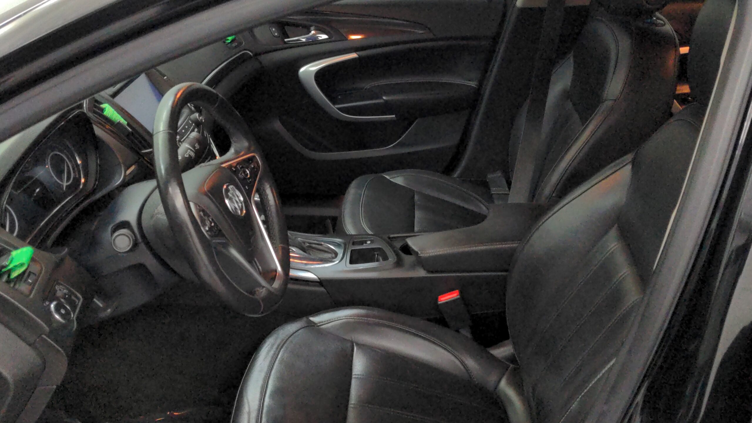 2016 Buick Regal Premium 2's photo