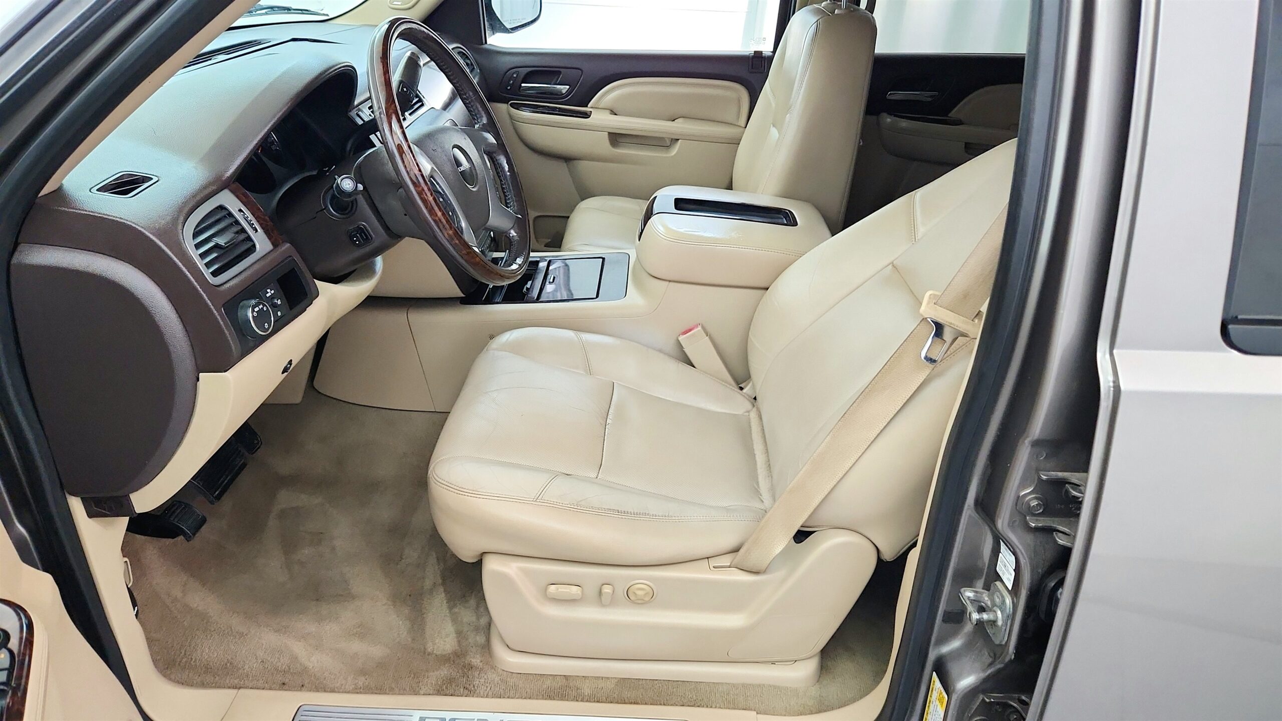 2012 GMC Yukon Denali