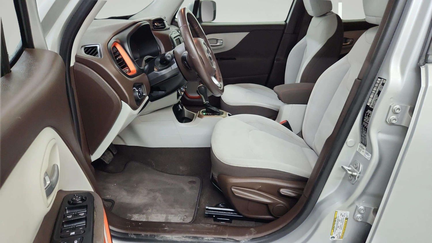 2016 Jeep Renegade Latitude - Photo 12