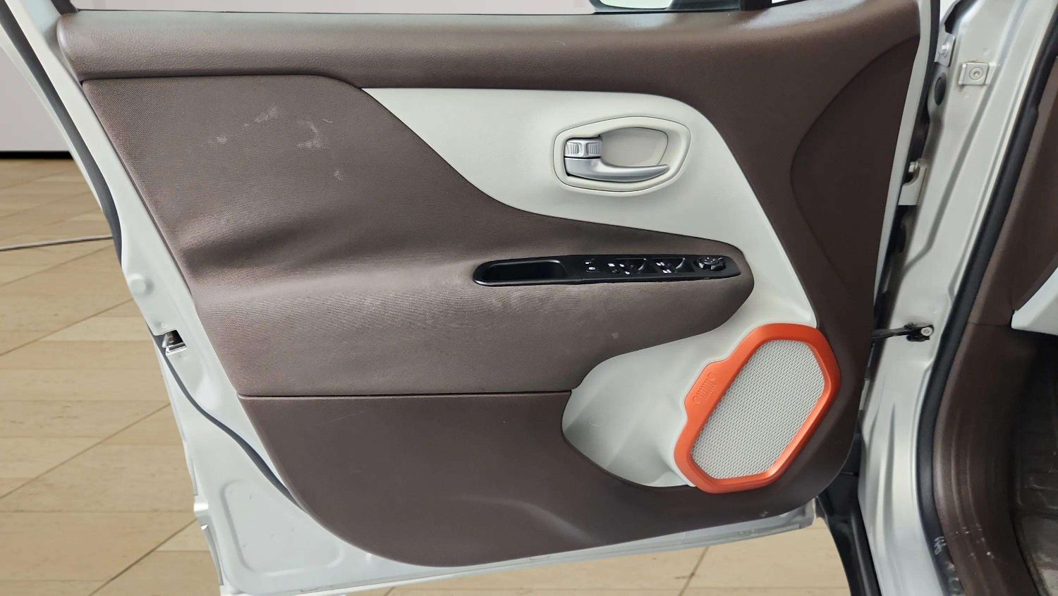 2016 Jeep Renegade Latitude - Photo 13