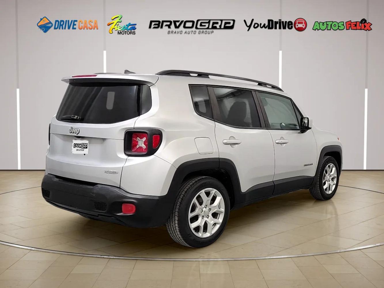 2016 Jeep Renegade Latitude - Photo 5
