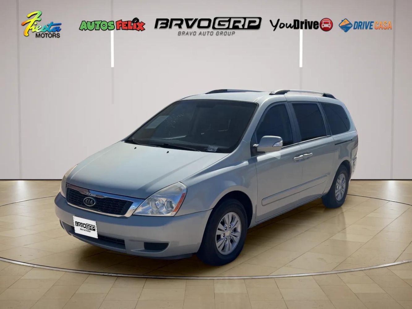 2012 Kia Sedona LX's photo