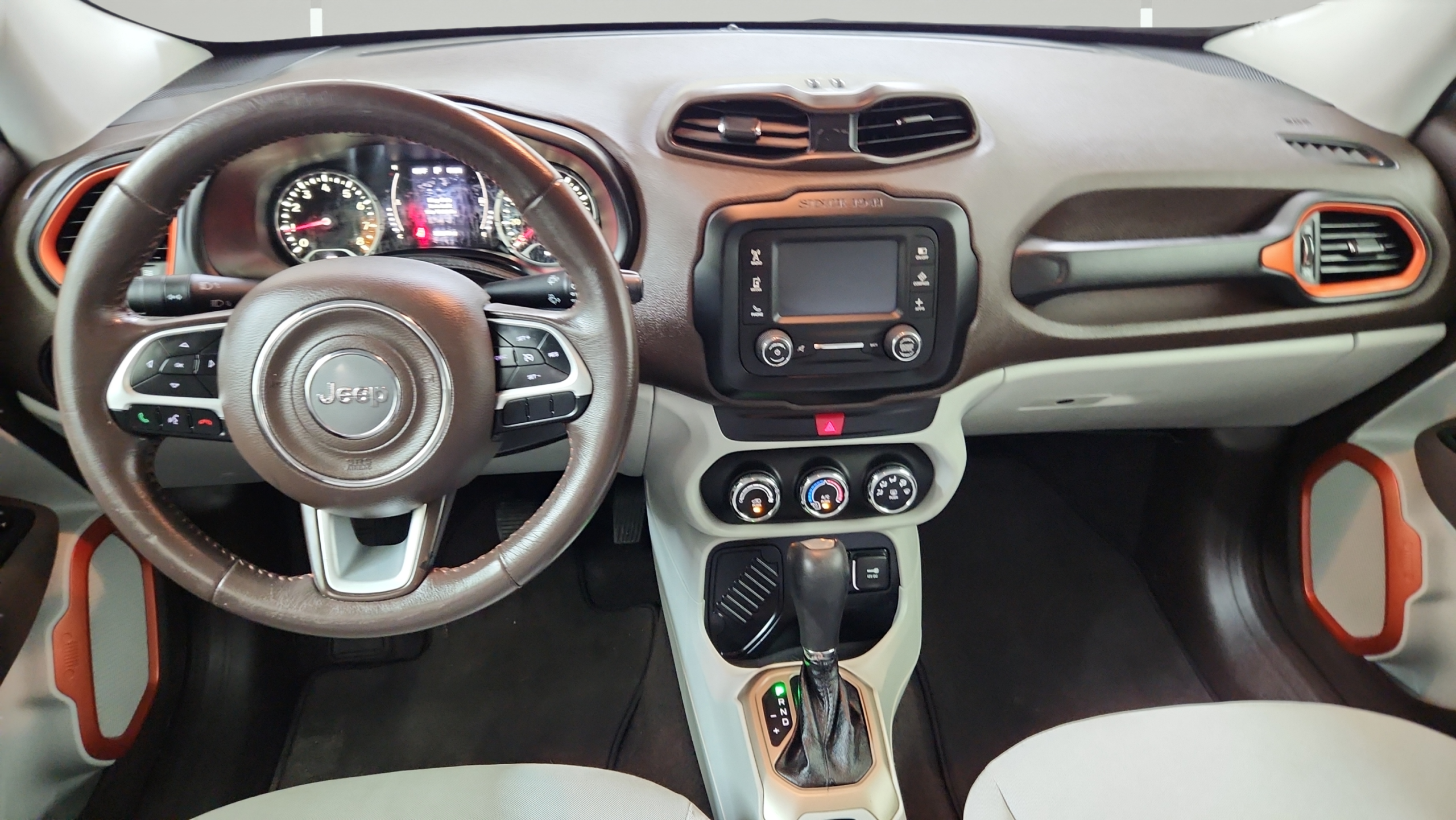 2016 Jeep Renegade Latitude - Photo 9