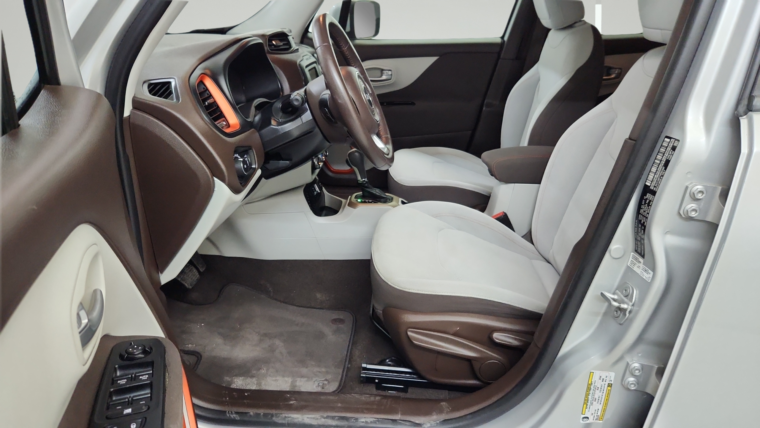 2016 Jeep Renegade Latitude - Photo 12