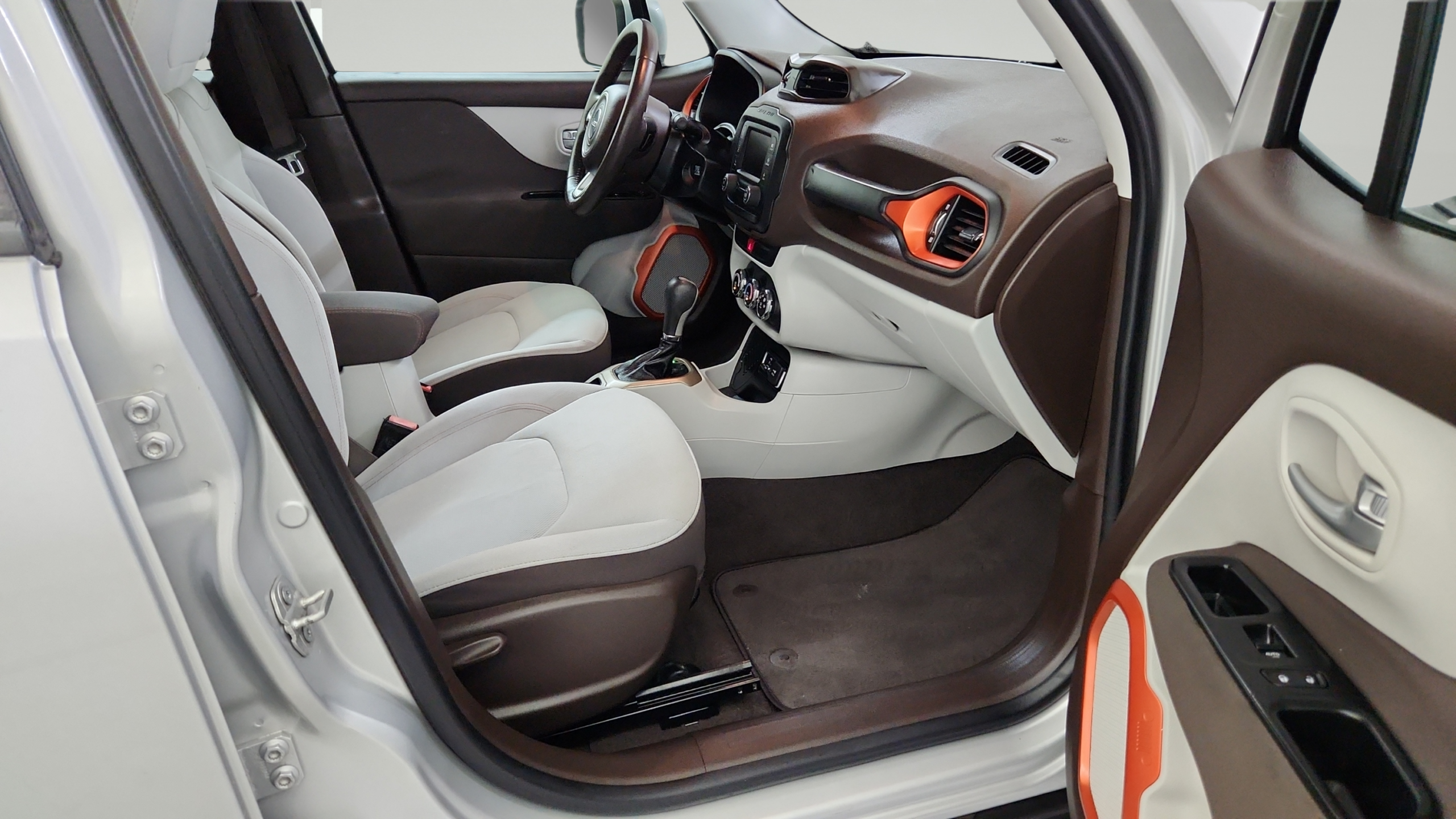 2016 Jeep Renegade Latitude - Photo 15